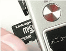 ラジオクロスのMicroSDカード脱着